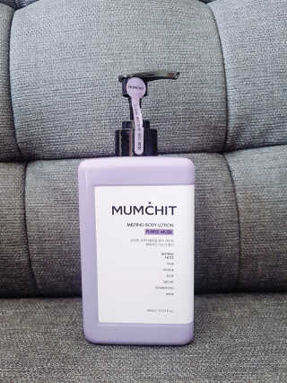 멈칫(MUMCHIT) 멜팅 바디로션 — 4.33점을 준 리뷰어가 2018년 12월 올린 사용 사진