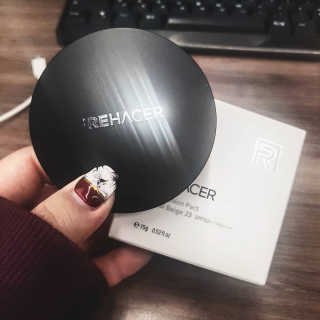 리하셀 아우라 쿠션 팩트 21호,23호 SPF50+ PA++++ — 5점을 준 리뷰어가 2019년 10월 올린 사용 사진