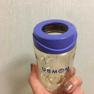 유비맘 PPSU 젖병 노꼭지_200ml_컬러 랜덤 발송 — 1점을 준 리뷰어가 2020년 1월 올린 사용 사진