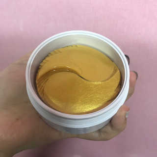 푸츄푸츄 Real repair skin cell premium patch — 4점을 준 리뷰어가 2018년 10월 올린 사용 사진