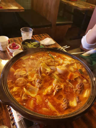 [건대야시장] 3개 메뉴 중 택1 — 5점을 준 리뷰어가 2020년 2월 올린 사용 사진