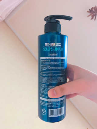 다슈코리아 다슈 데일리 한방 두피 골드 샴푸 500ml — 4점을 준 리뷰어가 2018년 5월 올린 사용 사진