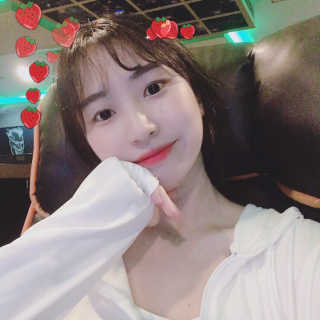 그리니프 밀키 톤업 크림 — 4.33점을 준 리뷰어가 2018년 8월 올린 사용 사진