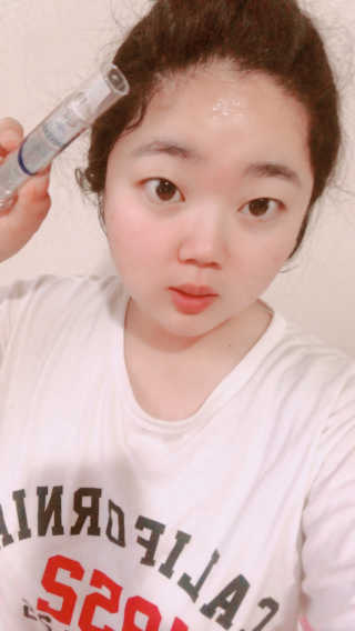 23years old 바데카실 프로 엑스퍼트 앰플 — 5점을 준 리뷰어가 2018년 6월 올린 사용 사진