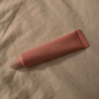 Verber 베르베르 라벤더 톤업크림 — 3점을 준 리뷰어가 2019년 8월 올린 사용 사진
