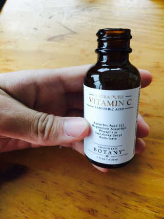 브루클린 보타니 Vitamin C Serum — 3.5점을 준 리뷰어가 2017년 4월 올린 사용 사진