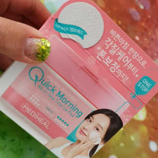 메디힐-퀵모닝 올인원 톤업패드 — 5점을 준 리뷰어가 2019년 5월 올린 사용 사진