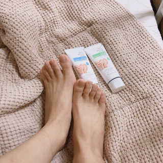 (주)에네스티 에네스티 수안수 실크스킨 풋크림 1+1 — 5점을 준 리뷰어가 2019년 11월 올린 사용 사진
