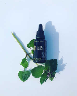 프렌 코우 리 폴리 (FranChouliPom Nourishing Facial Serum) — 4.5점을 준 리뷰어가 2018년 5월 올린 사용 사진