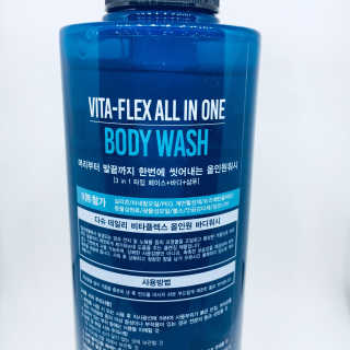 다슈코리아 다슈 데일리 비타플렉스 올인원 바디워시 — 4.17점을 준 리뷰어가 2018년 1월 올린 사용 사진