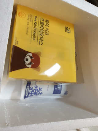 네츄럴굿띵스 퓨어 키즈 프로바이오틱스 60포 — 4.5점을 준 리뷰어가 2018년 9월 올린 사용 사진