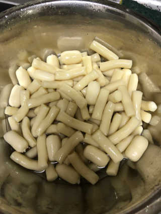 미쓰리떡볶이 just 10 min 패키지 — 4.67점을 준 리뷰어가 2018년 5월 올린 사용 사진