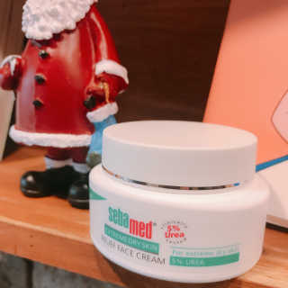 세바메드 우레아 수분폭탄크림 50ml — 4점을 준 리뷰어가 2019년 12월 올린 사용 사진