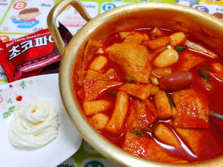미쓰리떡볶이 just 10 min 패키지 — 5점을 준 리뷰어가 2018년 5월 올린 사용 사진