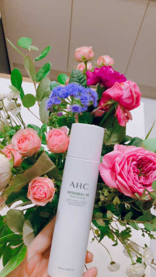 AHC 에이 에이치 씨 미니멀 10 워터리 에센스 — 4.5점을 준 리뷰어가 2018년 12월 올린 사용 사진
