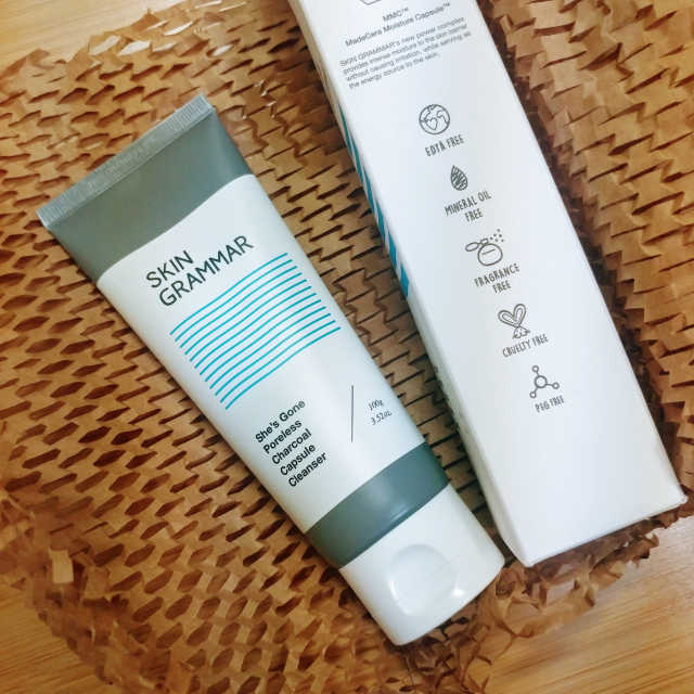 쉬즈 곤 포어리스 차콜 캡슐 클렌저 리뷰 사진