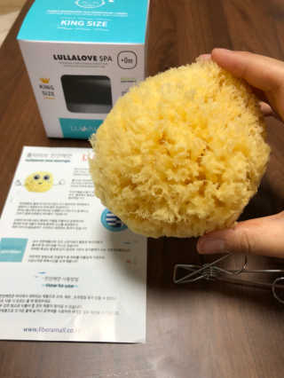 룰라러브 모공관리 끝 지중해산 천연해면 바디스펀지 — 4.83점을 준 리뷰어가 2018년 4월 올린 사용 사진