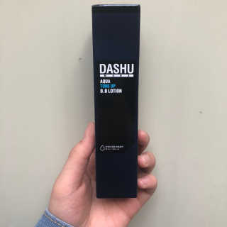 다슈코리아 다슈 맨즈 톤 업 비비로션 40ml — 4.33점을 준 리뷰어가 2018년 5월 올린 사용 사진