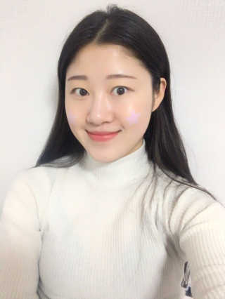 셀레뷰 스타 시크릿 쿠션 — 4점을 준 리뷰어가 2018년 2월 올린 사용 사진