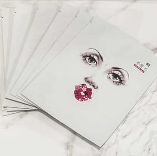 ChelseaLearnsMakeup님이 올린 리뷰 사진 1