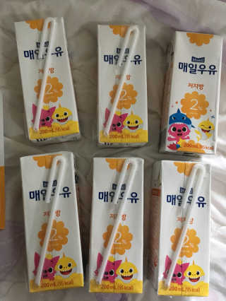 매일우유 멸균 매일우유 저지방 2프로 멸균 핑크퐁 에디션 6입 — 5점을 준 리뷰어가 2018년 1월 올린 사용 사진