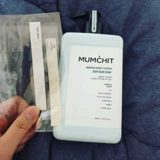 멈칫(MUMCHIT) 멜팅 바디로션 — 4.67점을 준 리뷰어가 2018년 12월 올린 사용 사진