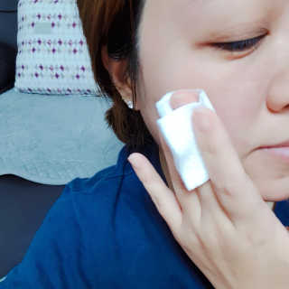 AHC 에이 에이치 씨 미니멀 10 워터리 에센스 — 5점을 준 리뷰어가 2018년 12월 올린 사용 사진