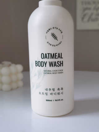 (주)에네스티 내추럴 촉촉  오트밀 바디워시 500ml — 5점을 준 리뷰어가 2019년 9월 올린 사용 사진