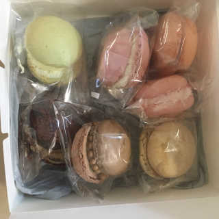 M카롱 반할만큼 달콤한 수제마카롱 — 3.67점을 준 리뷰어가 2018년 5월 올린 사용 사진