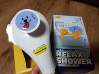 Pethroom 페스룸 PETHROOM RELAX SHOWER 페스룸 릴렉스 샤워기 — 5점을 준 리뷰어가 2018년 11월 올린 사용 사진