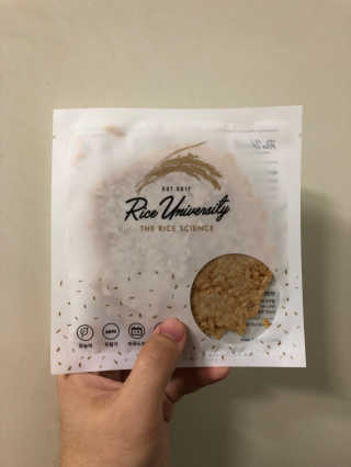 Rice University RU 생생현미 누룽지칩 — 4점을 준 리뷰어가 2018년 7월 올린 사용 사진