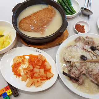 [장수촌 의왕청계점] 누룽지오리백숙 2인 — 5점을 준 리뷰어가 2019년 10월 올린 사용 사진