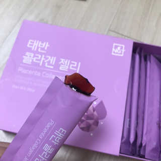 네츄럴굿띵스 태반 콜라겐 젤리 15포 — 4점을 준 리뷰어가 2018년 12월 올린 사용 사진