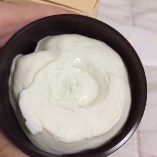 아미니 울트라 시어 바디 버터 — 4.5점을 준 리뷰어가 2018년 12월 올린 사용 사진