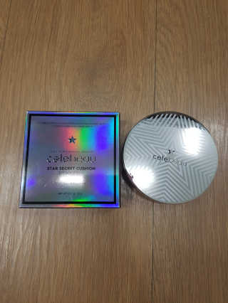 셀레뷰 스타 시크릿 쿠션 — 5점을 준 리뷰어가 2018년 2월 올린 사용 사진
