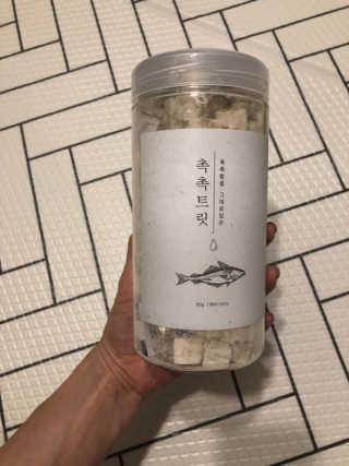 펫프렌즈 [면역력강화]첨가 북어 100퍼센트 촉촉트릿 북어 80g — 5점을 준 리뷰어가 2020년 1월 올린 사용 사진