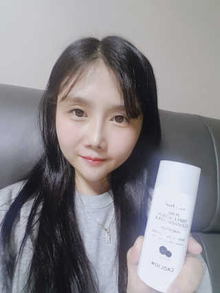 카오리온코스메틱스 모공 트리플 액션 클렌징 스틱 챠콜 — 4점을 준 리뷰어가 2018년 9월 올린 사용 사진