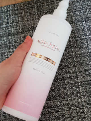 아쿠아큐링 아쿠아S링 퓨어리프레싱 헤어케어 500ml — 4점을 준 리뷰어가 2018년 7월 올린 사용 사진