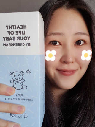 그린그램 베이비 뿌리는 살균 소독제 살균소독수 — 5점을 준 리뷰어가 2020년 3월 올린 사용 사진