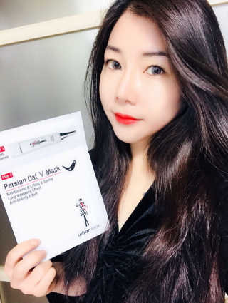 어반룩 페르시안 캣 브이 마스크 3매 — 5점을 준 리뷰어가 2018년 1월 올린 사용 사진