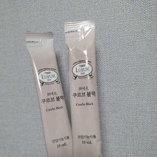 [하우투잇] 뤼에르 쿠르브 블랙 10ml x 30포 총 300ml — 5점을 준 리뷰어가 2020년 3월 올린 사용 사진
