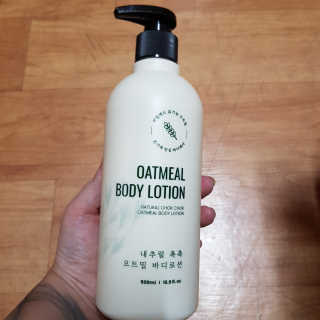 (주)에네스티 내추럴 촉촉  오트밀 바디로션 500ml — 5점을 준 리뷰어가 2019년 10월 올린 사용 사진