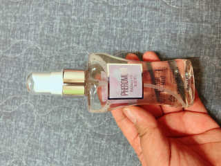 레드컨테이너 페로몬향 퍼퓸 바디미스트 80ml — 5점을 준 리뷰어가 2019년 12월 올린 사용 사진