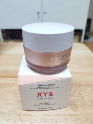 XYZ FORMULA 워터폴 라인 세라크라운 메모리 크림 — 5점을 준 리뷰어가 2018년 3월 올린 사용 사진