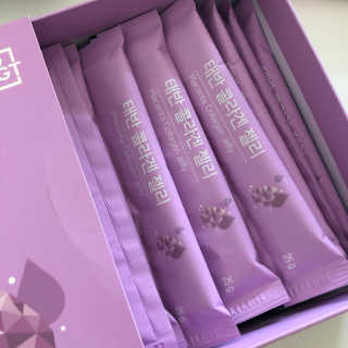 네츄럴굿띵스 태반 콜라겐 젤리 15포 — 5점을 준 리뷰어가 2018년 9월 올린 사용 사진