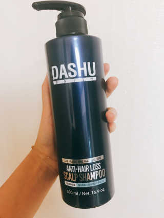 다슈코리아 다슈 데일리 한방 두피 골드 샴푸 500ml — 3.83점을 준 리뷰어가 2017년 10월 올린 사용 사진