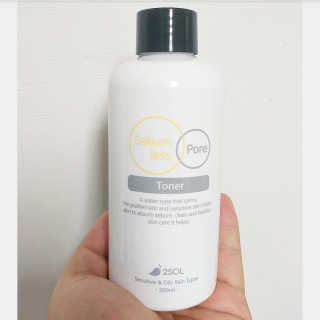 이솔화장품 이솔 세범 리스 포어 토너 200ml — 5점을 준 리뷰어가 2018년 8월 올린 사용 사진
