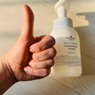 솔테라피 솔티 크리미 클렌징폼 300ml — 4.5점을 준 리뷰어가 2019년 4월 올린 사용 사진