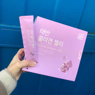 네츄럴굿띵스 태반 콜라겐 젤리 15포 — 5점을 준 리뷰어가 2018년 12월 올린 사용 사진