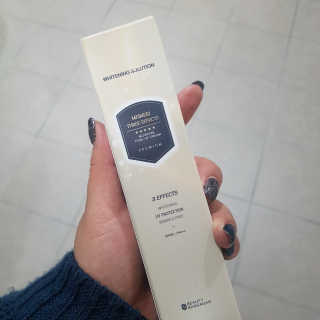 메이메리 쓰리이펙츠 모이스처 톤업크림 50ml — 4점을 준 리뷰어가 2019년 11월 올린 사용 사진